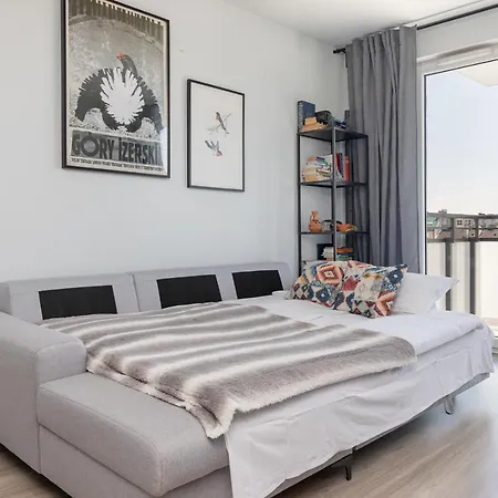 Owsiana 9 - Modern Designed With Balcony By Renters Apartman Varsó