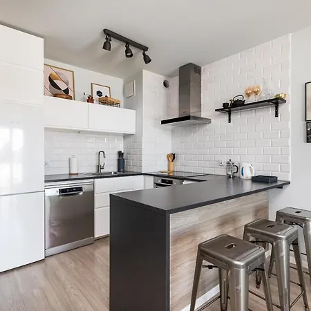 Апартаменты Owsiana 9 - Modern Designed With Balcony By Renters